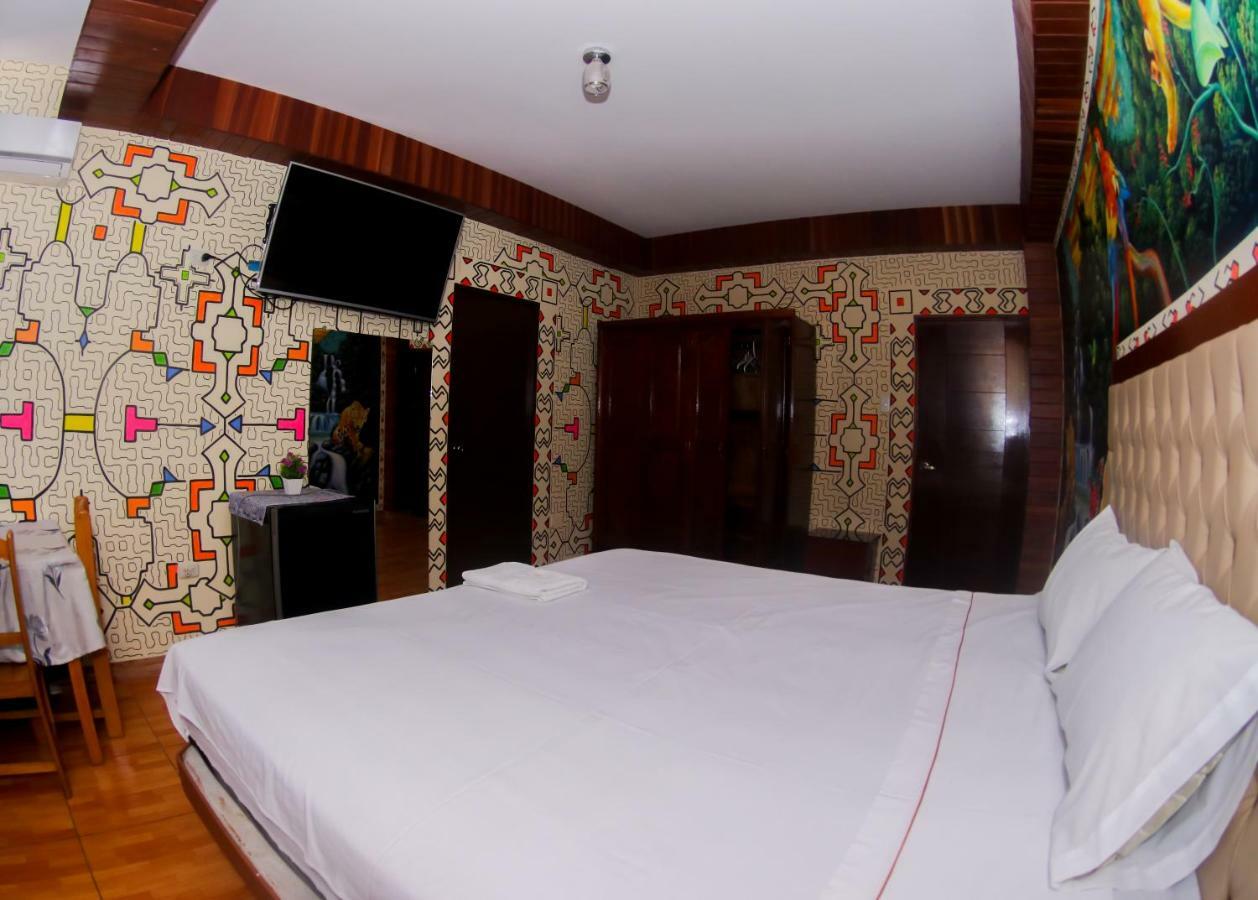 Gran Hotel Gusbet Пукалпа Екстериор снимка